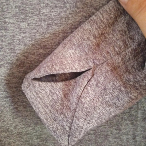 Athleta Women's Heathered Purple Uptempo Long Sleeve Top Thumb Holes Size Small - Picture 8 of 8